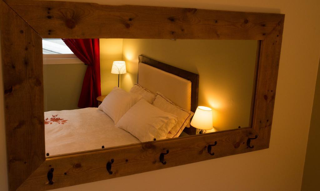 Alpenrose Revelstoke Bed&Breakfast Kamer foto